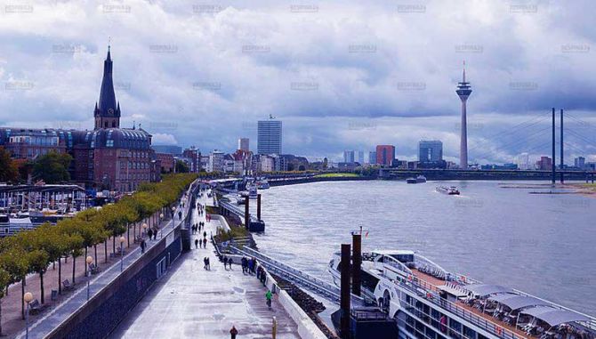 بلیط هواپیما تهران دوسلدورف - رسپینا 24